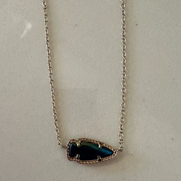 Kendra Scott Skylie Black Iridescent and Gold Chain Necklace - Picture 2 of 10